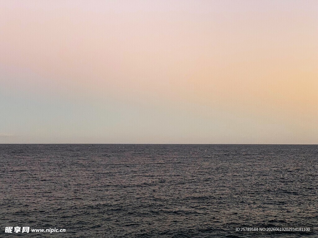 海上黄昏美景
