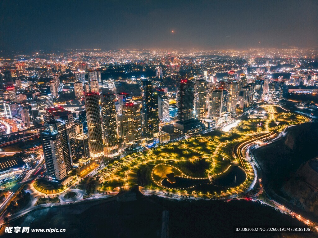璀璨都市夜景俯瞰
