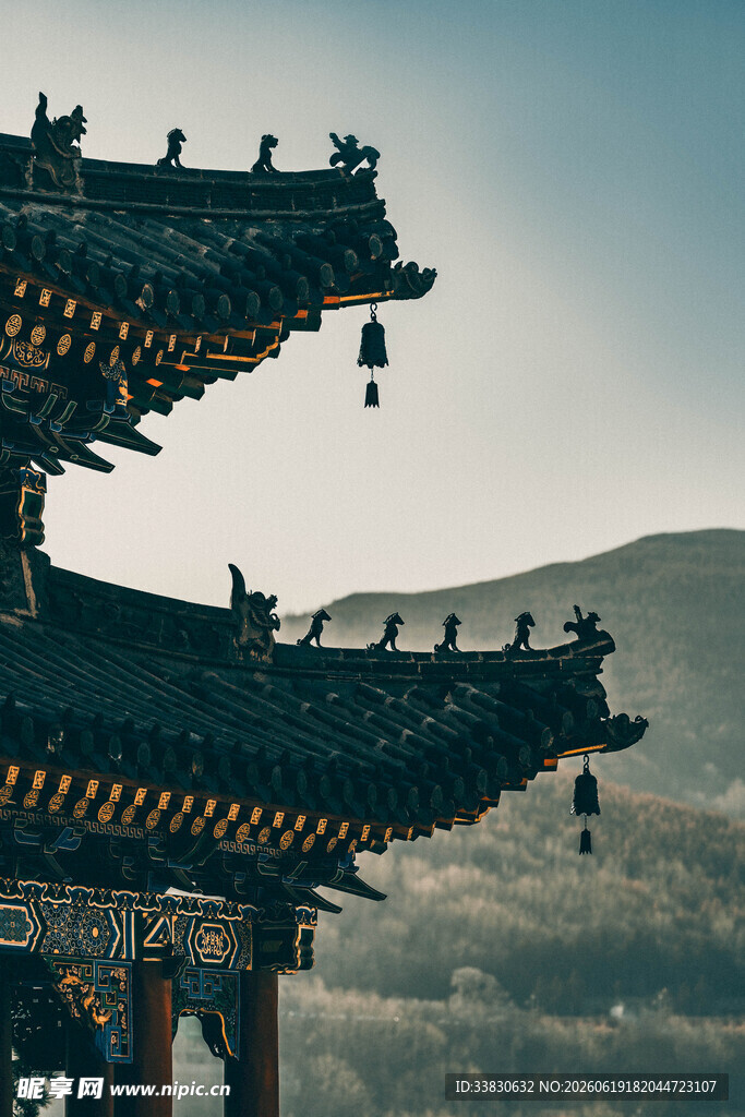 中式古建筑飞檐美景