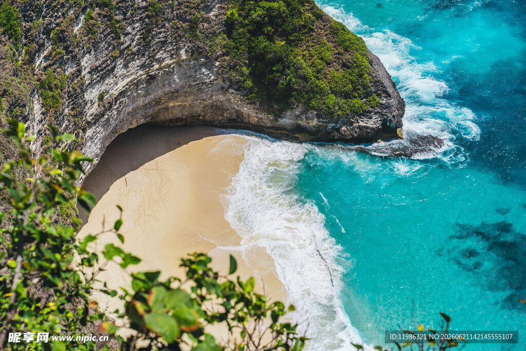 绝美海岸风光碧海白沙