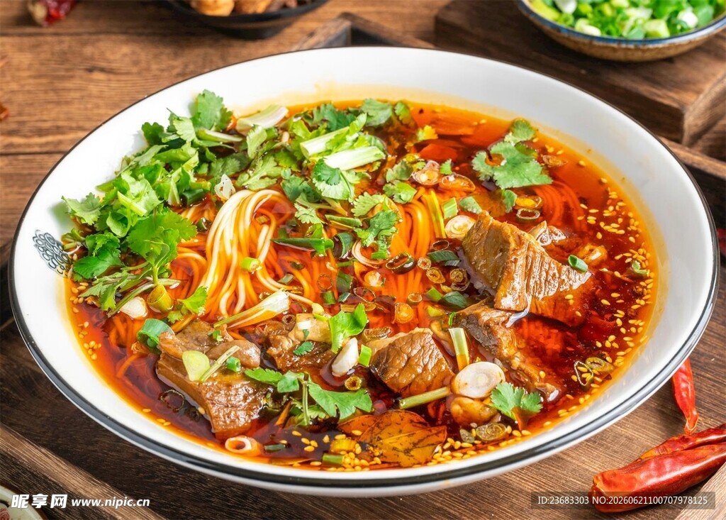 红烧牛肉面美食图片