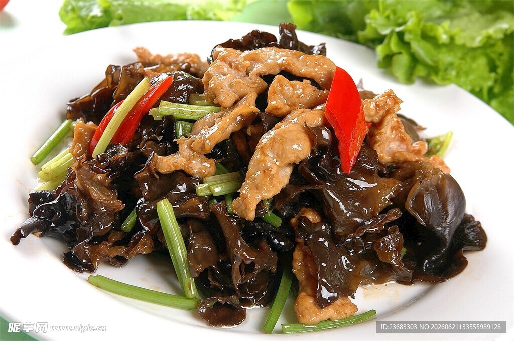 木耳炒肉美食图片
