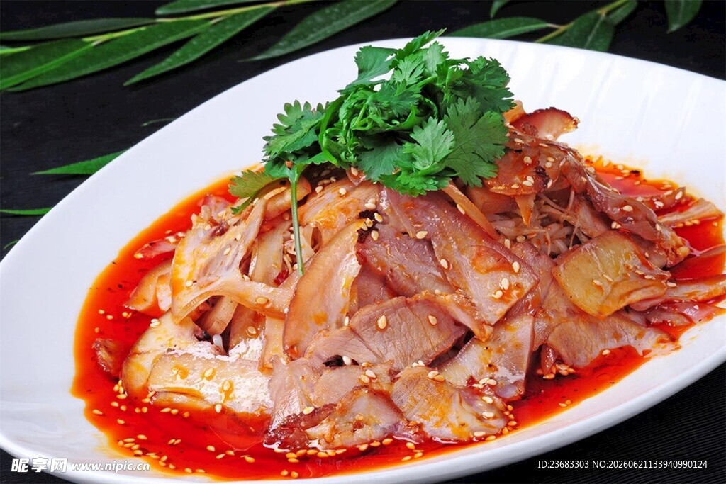 香辣凉拌猪头肉美食图片