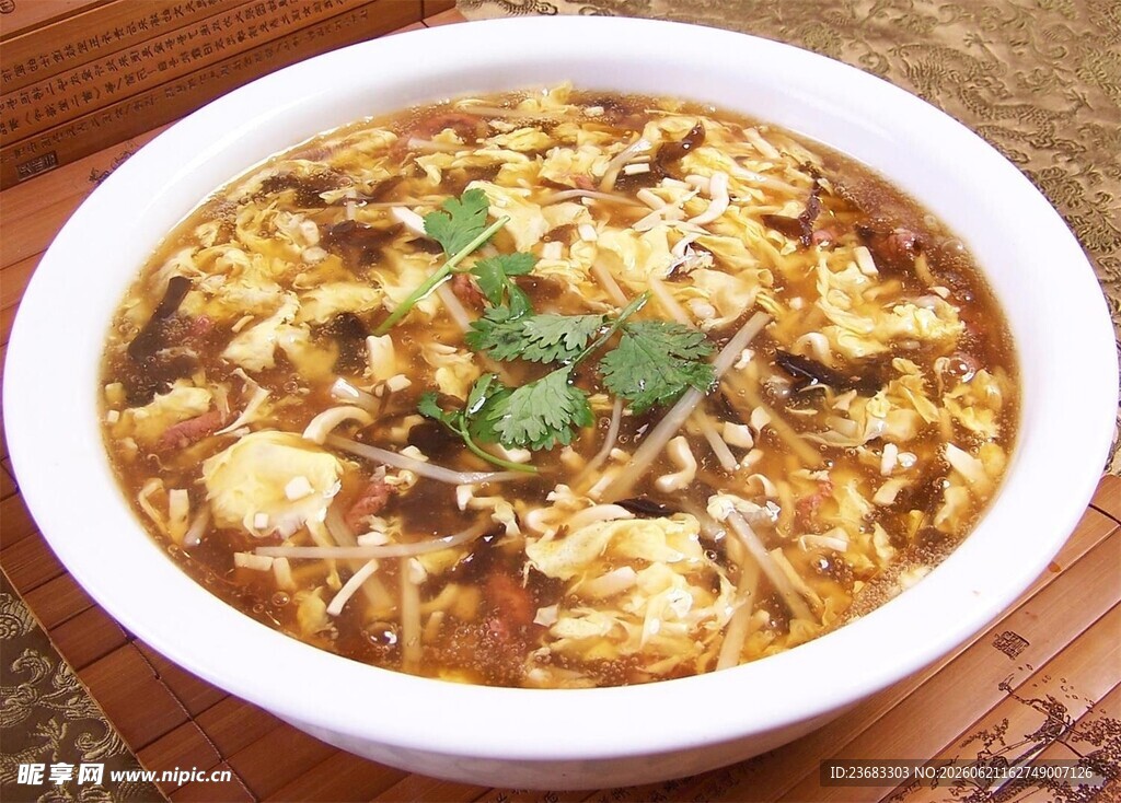 酸辣汤美食图片