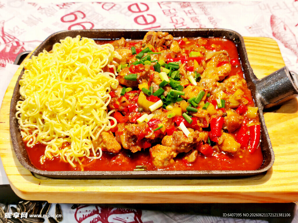 芝士鸡肉盖饭诱人美味