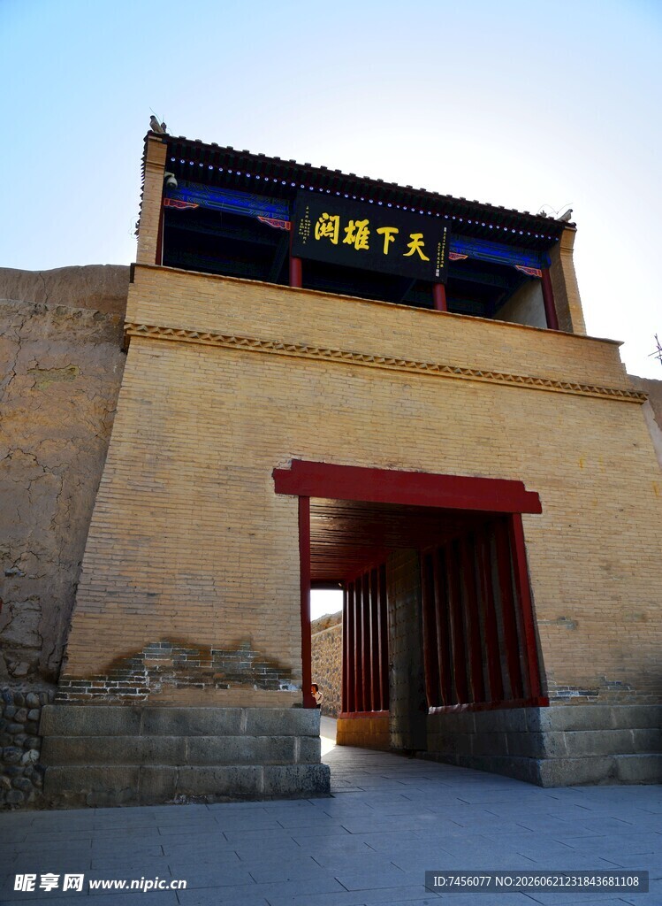 嘉峪关古老城楼建筑景观