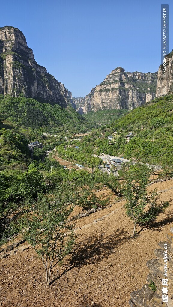 山西太行山石板岩