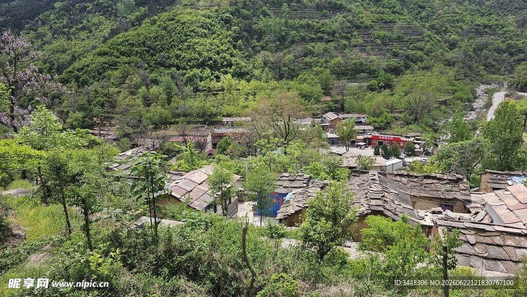 山西太行山桃花谷