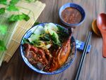 美味韩式泡菜碗