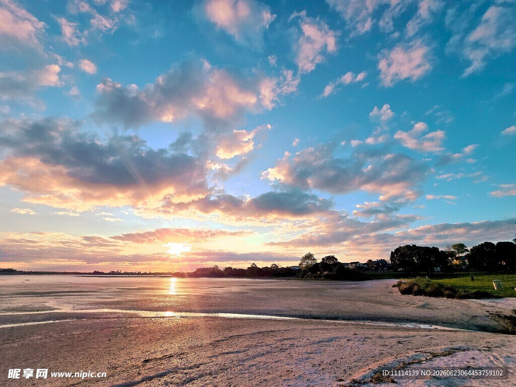 海边日落美景