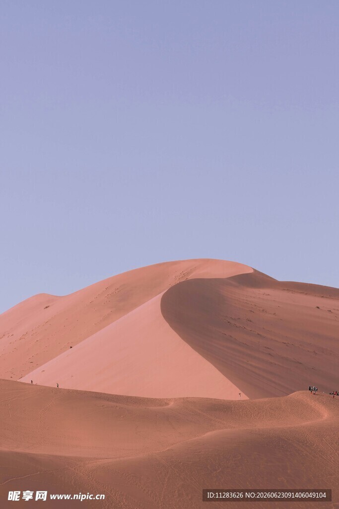 壮丽沙漠沙丘景观