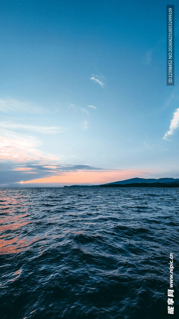 海上日落美景