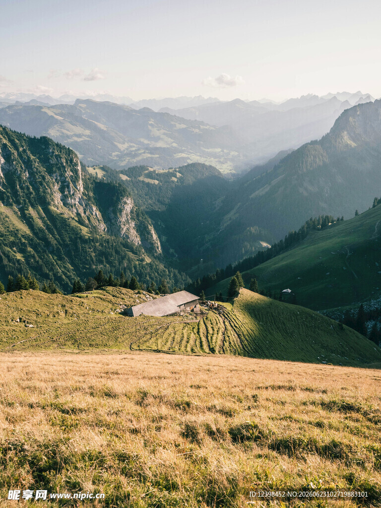 山间美景