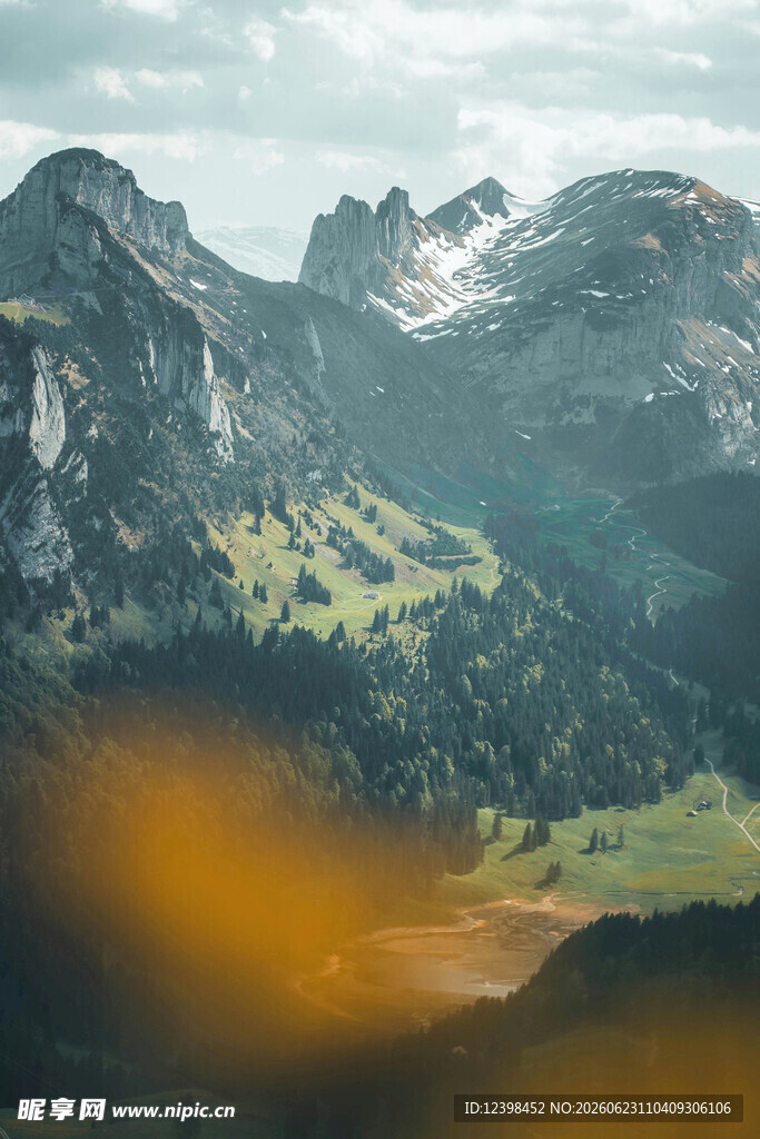 壮丽山景