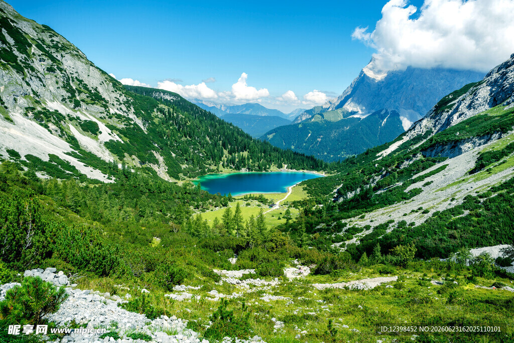 山间美景
