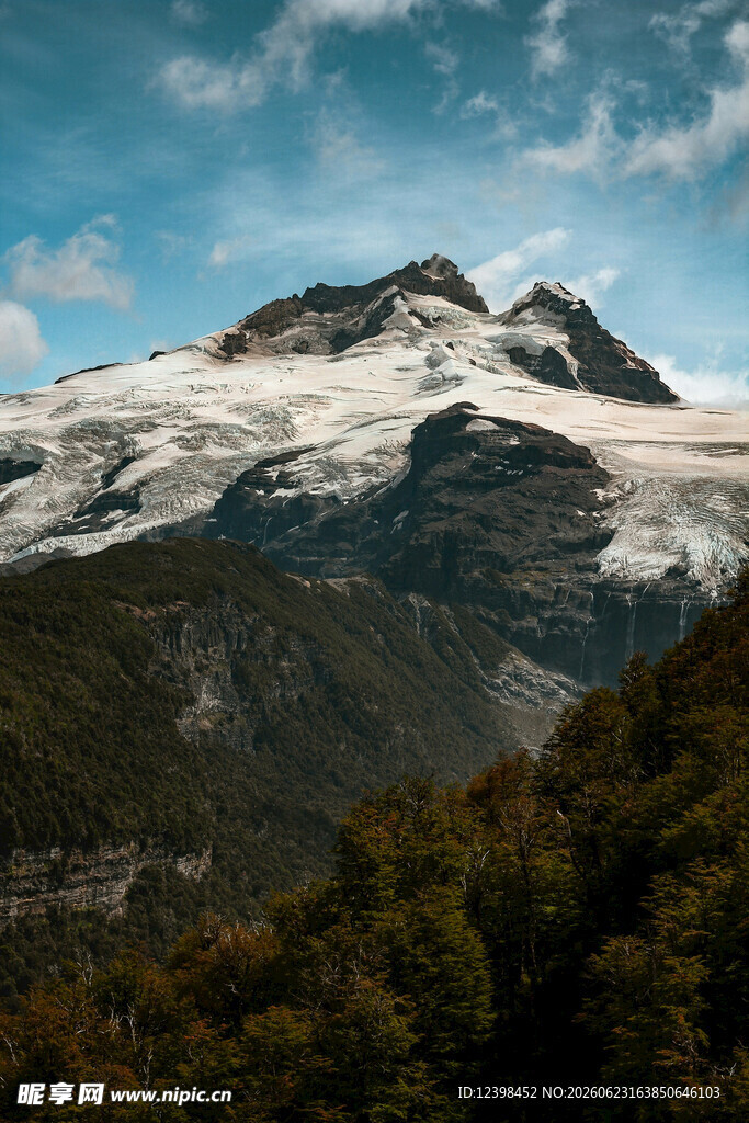 雪山美景