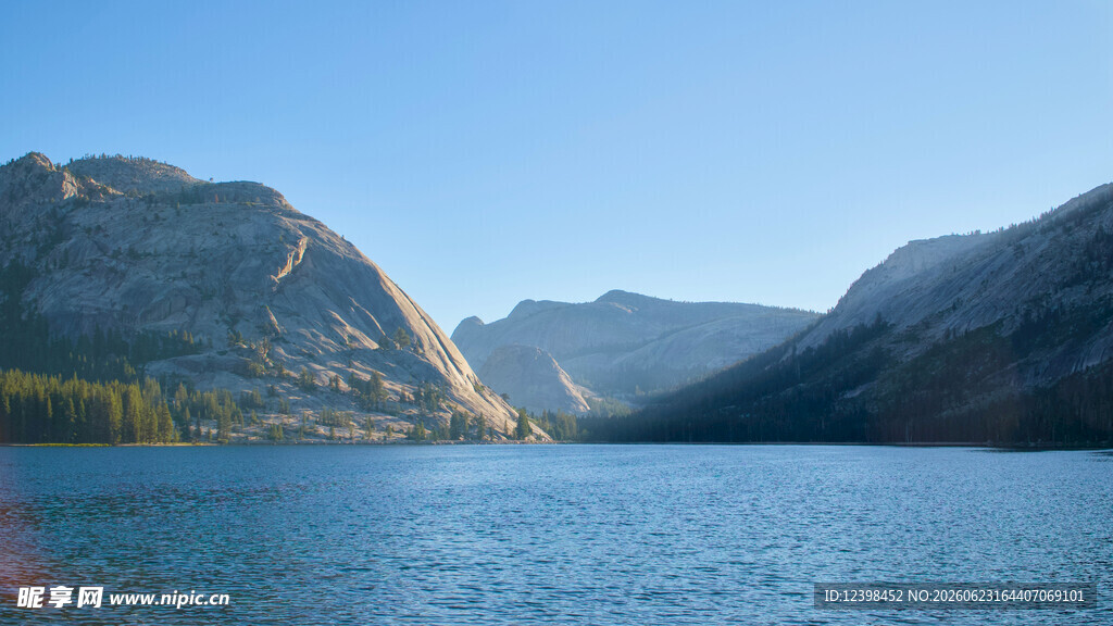 壮丽山水湖泊美景