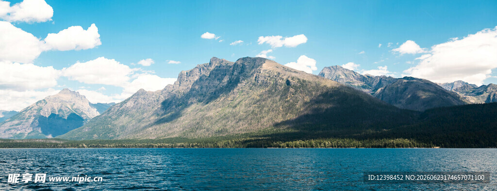 壮丽山水湖景