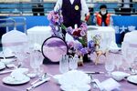 优雅紫色系宴会餐桌布置