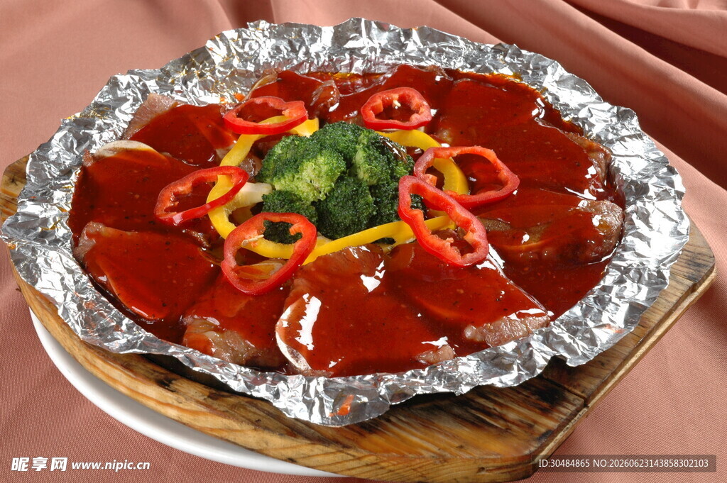 铁板浇汁牛肉