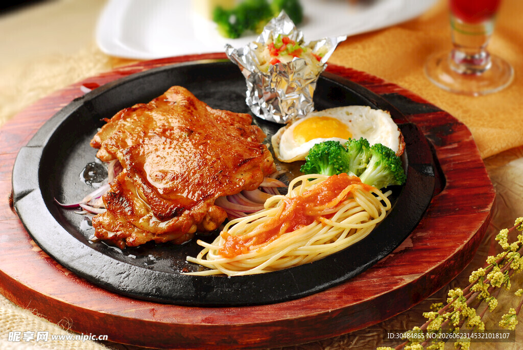 铁板美味烤肉拼盘