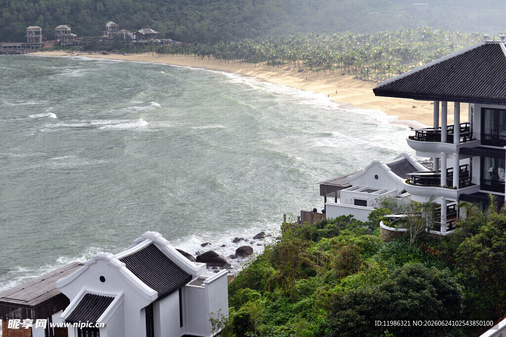 海边度假屋俯瞰壮阔海景