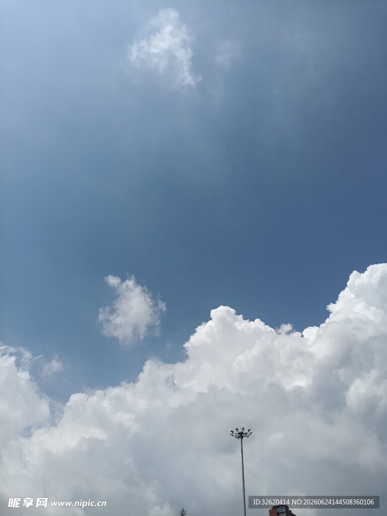 蓝天白云