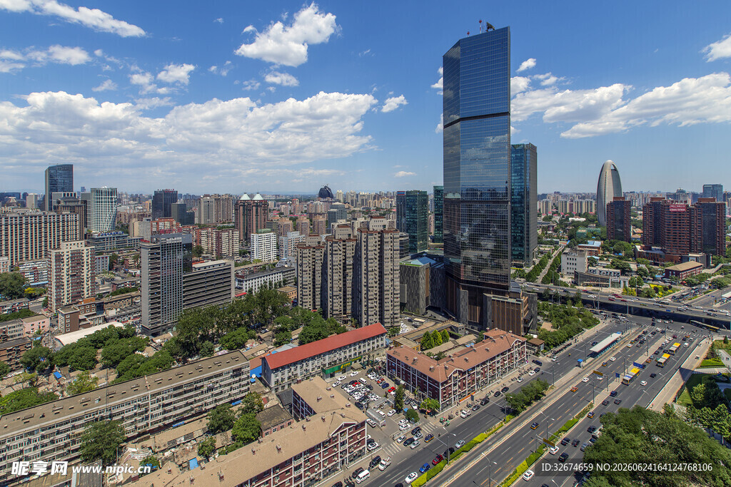 城市天际线全景俯瞰
