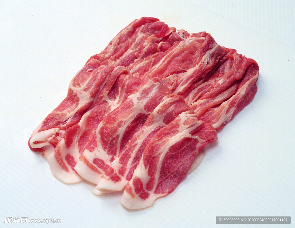 新鲜五花肉片