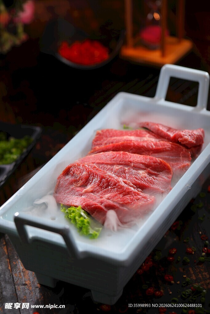 冰鲜牛肉片肉质鲜嫩诱人