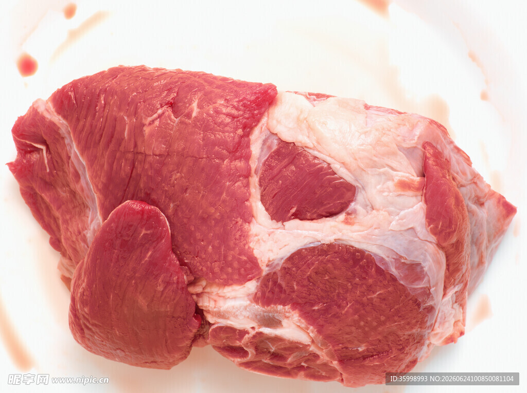 新鲜生牛肉块