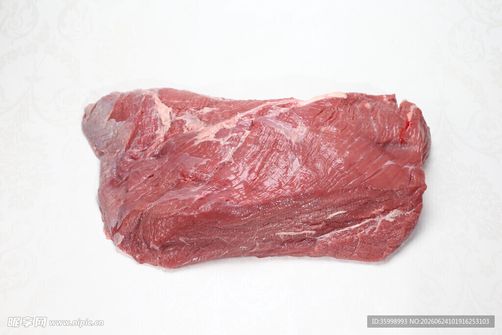 新鲜生牛肉块