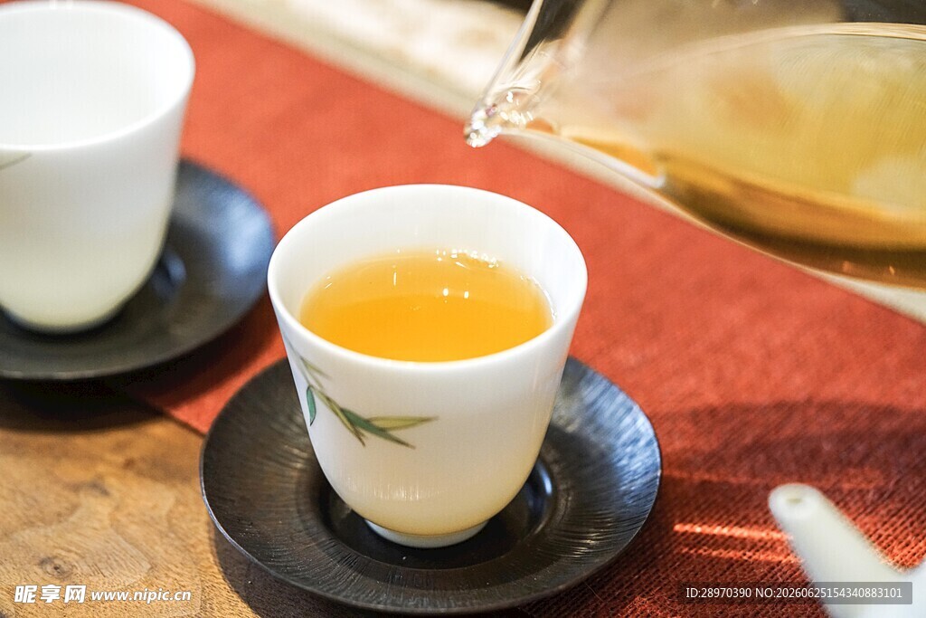 优雅中式茶饮场景展示