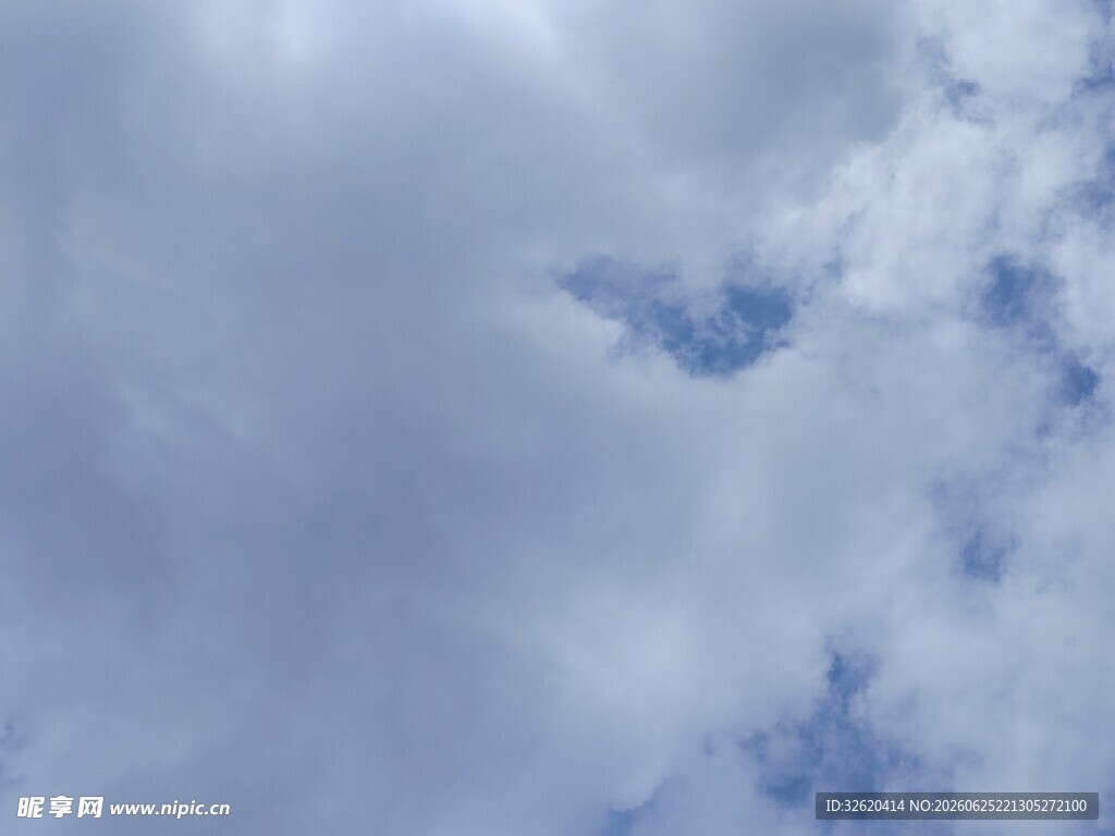 蓝天白云美景