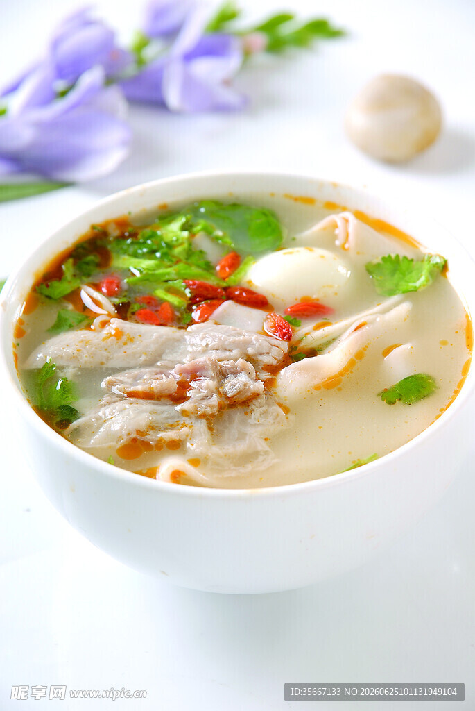 鲜香美味的特色三鲜面