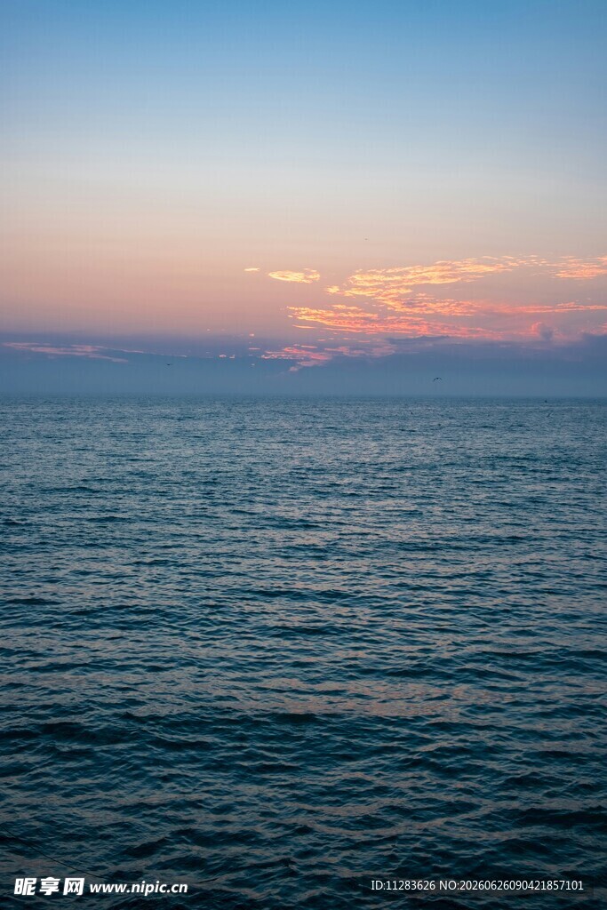 海上日落美景