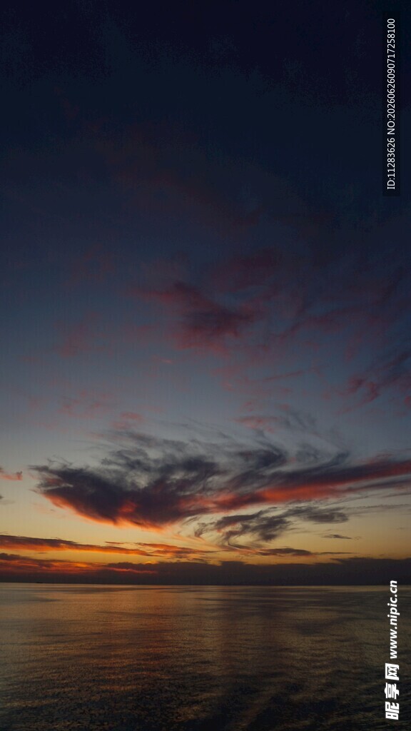 海上日落美景