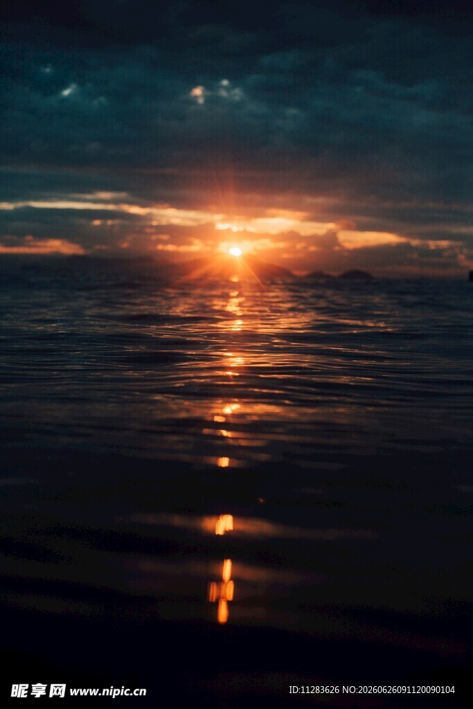海上日出美景