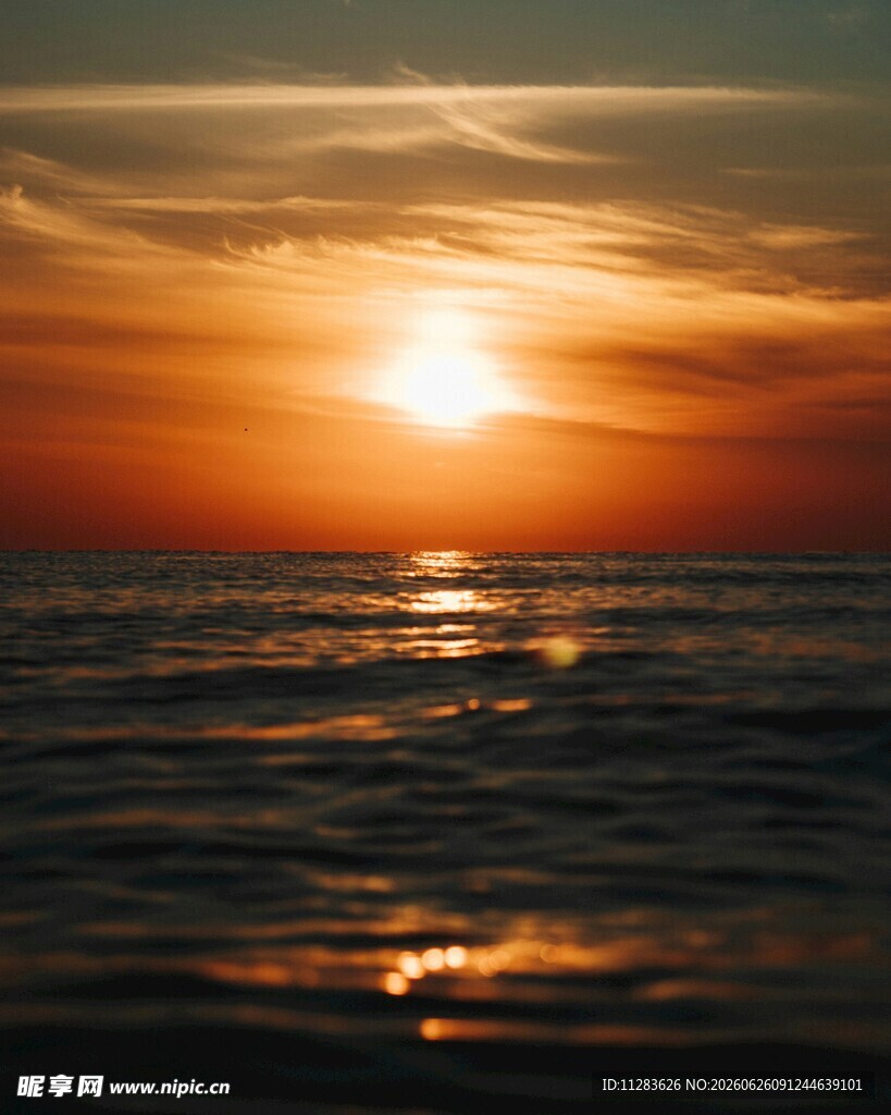 海上日落美景