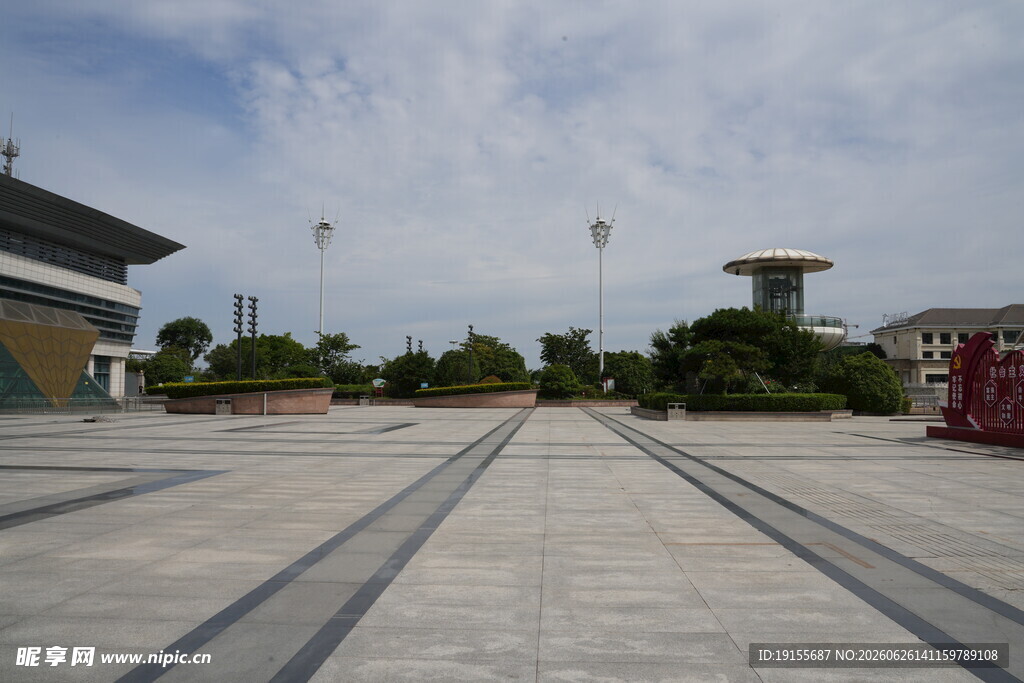 开阔广场建筑景观