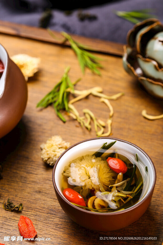 美味养生菌菇汤