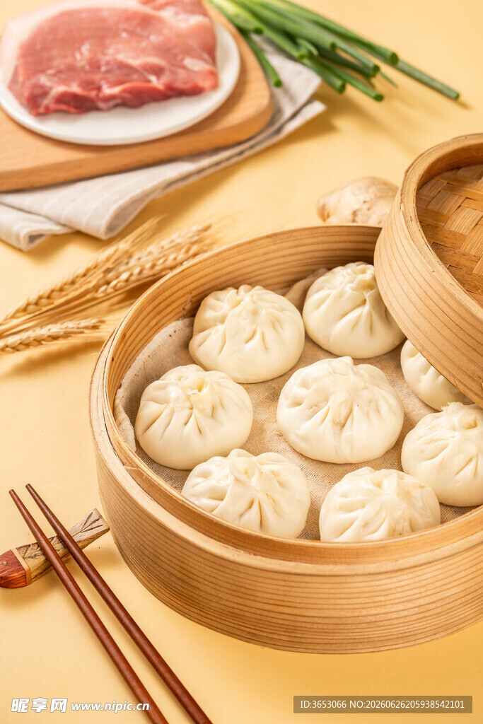 竹笼蒸包美味中式点心