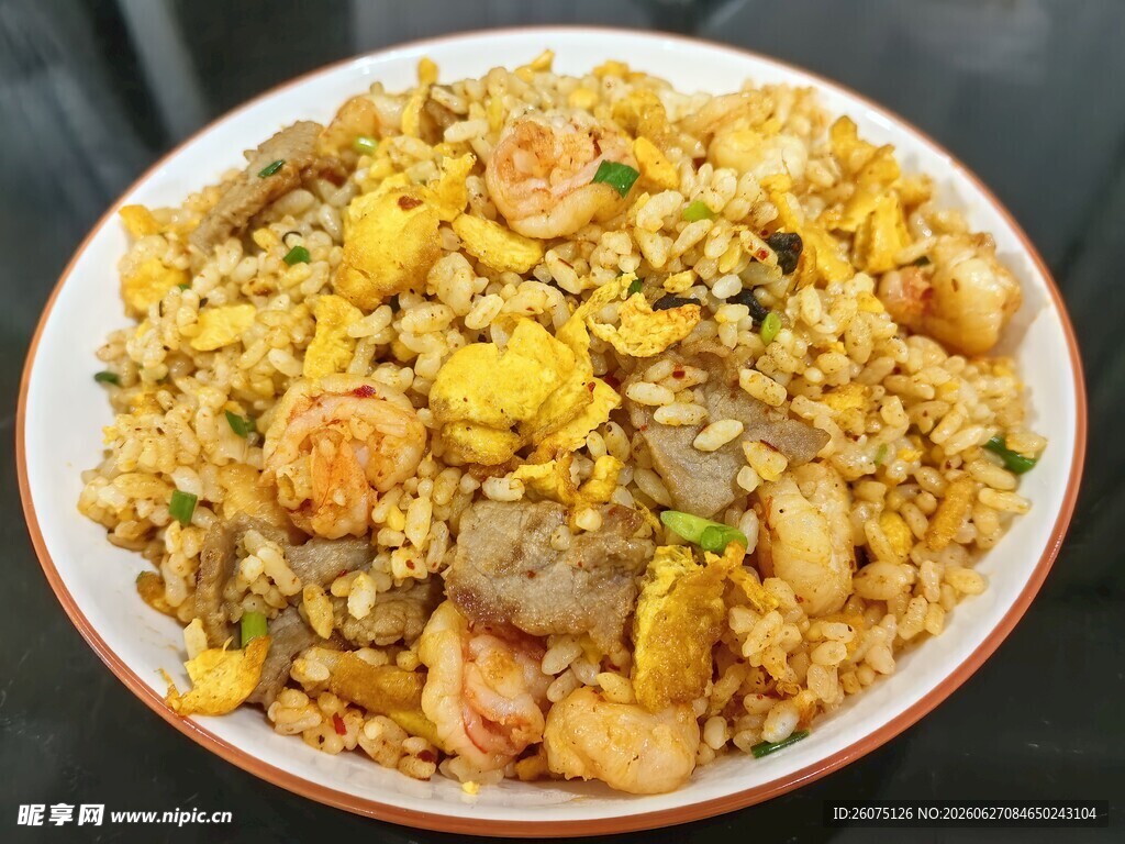 美味虾仁炒饭