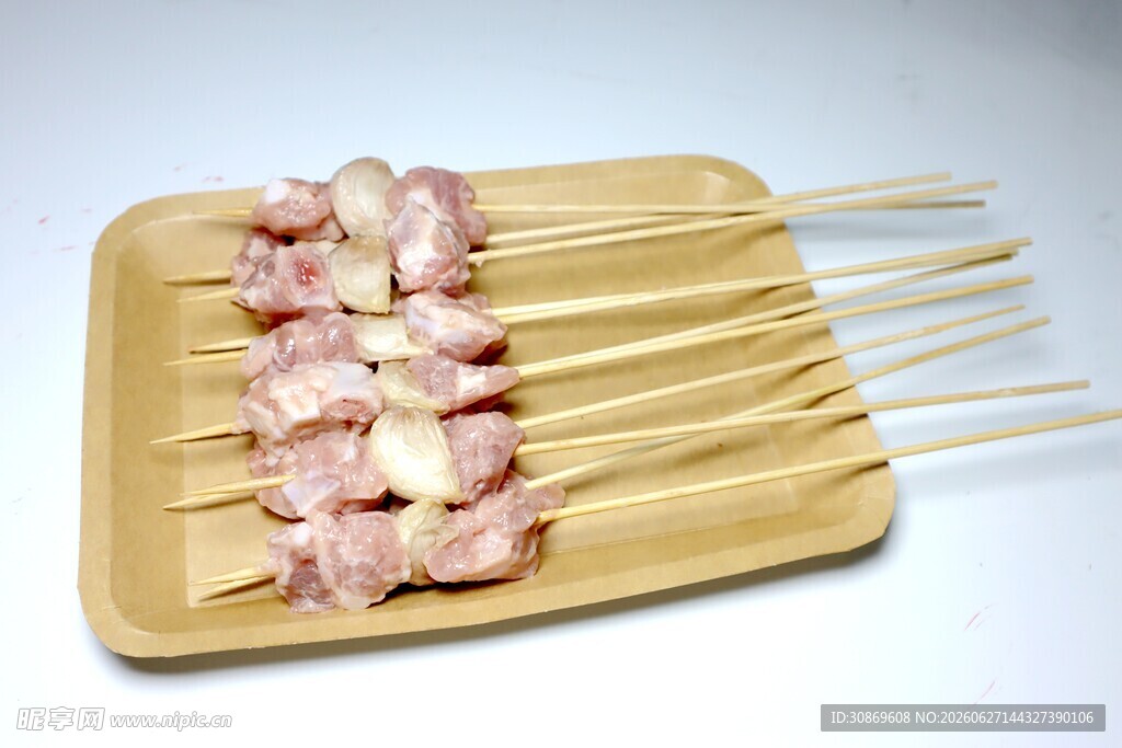 竹签串起的美味肉块