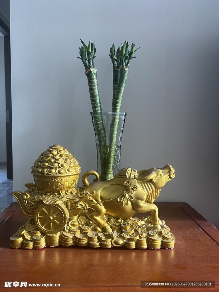 金摆件