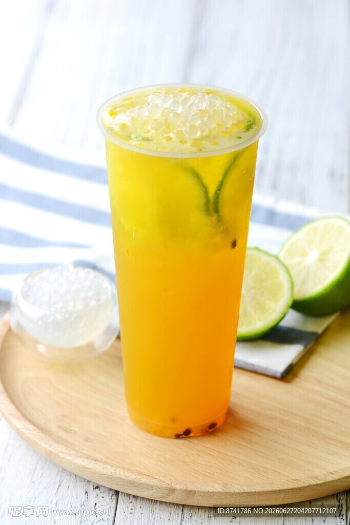 柠檬冰饮清爽夏日特调