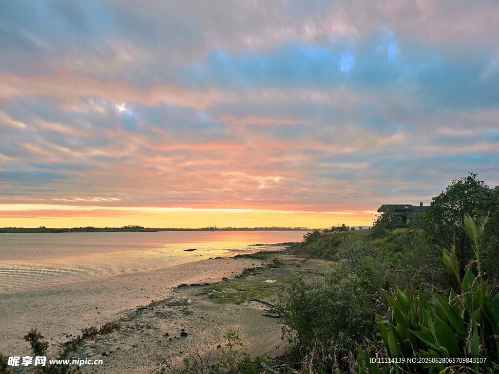 海边绝美日落风景