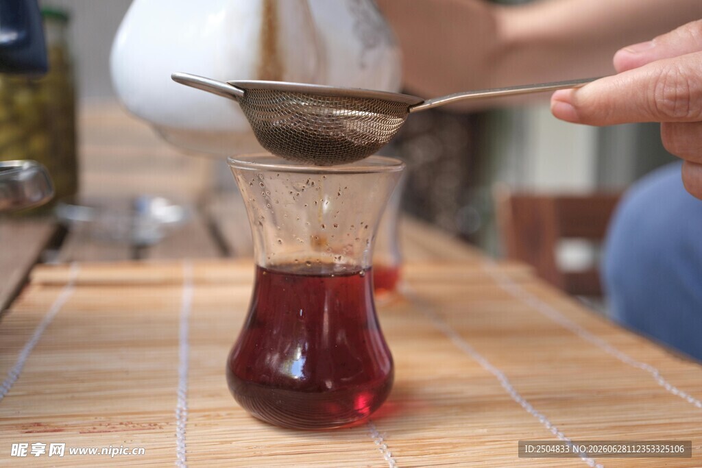 手冲咖啡制作瞬间
