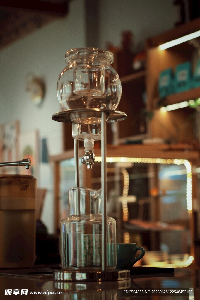 精致玻璃器具展示