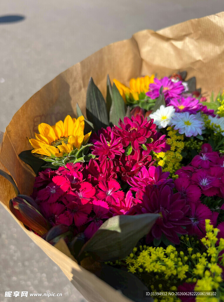 多彩鲜花束
